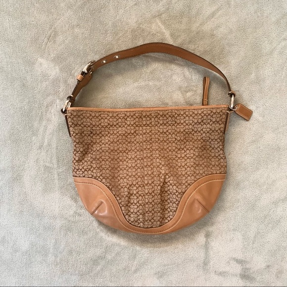 Coach Monogram Shoulder Bag 🤩🤎 - Picture 1 of 3